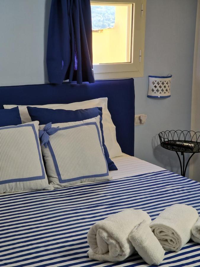 La Torretta Sea View Rooms Вико Екуензе Екстериор снимка