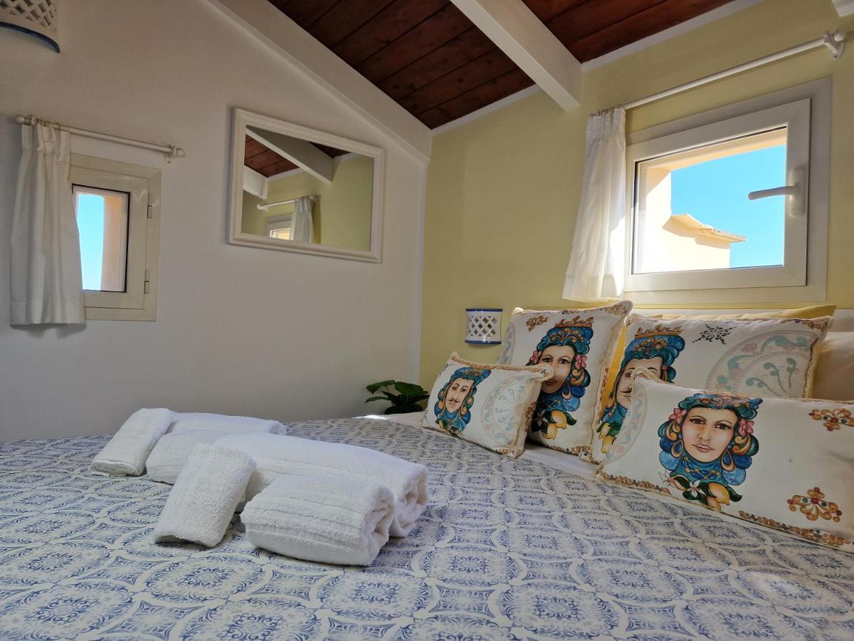 La Torretta Sea View Rooms Вико Екуензе Екстериор снимка
