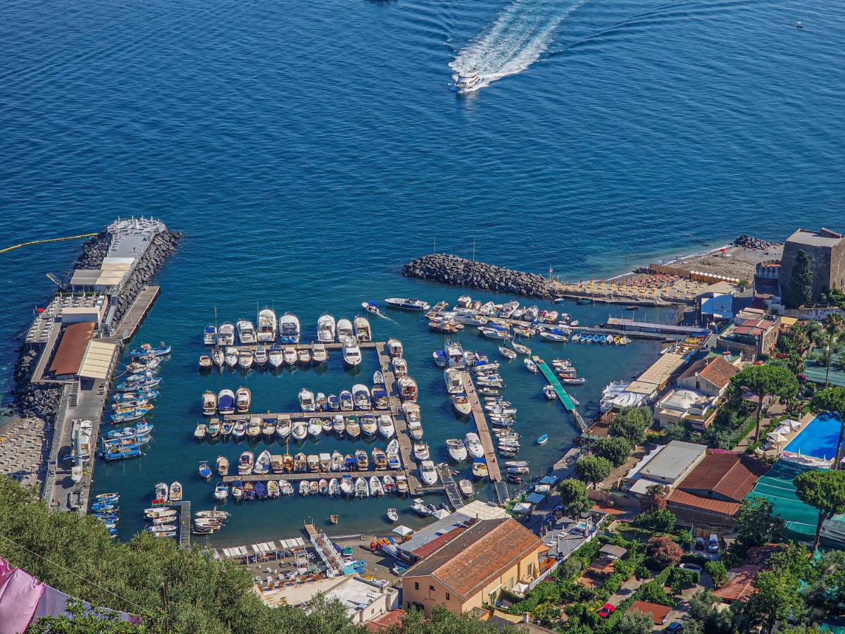 La Torretta Sea View Rooms Вико Екуензе Екстериор снимка