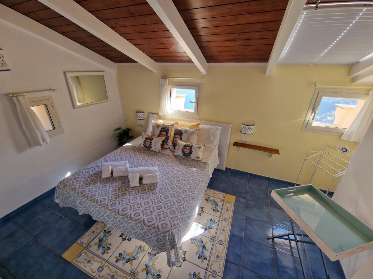 La Torretta Sea View Rooms Вико Екуензе Екстериор снимка
